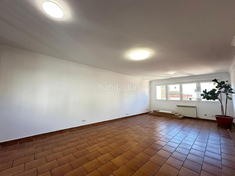 Foto 7bc40969-1e20-4982-9bf4-84b6535aa572. Maison avec parking dans Cúllar Vega