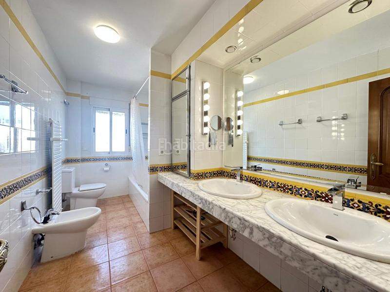 Foto e153ed27-1a60-4629-a285-200ae59a2ee8. Maison avec parking dans Cúllar Vega