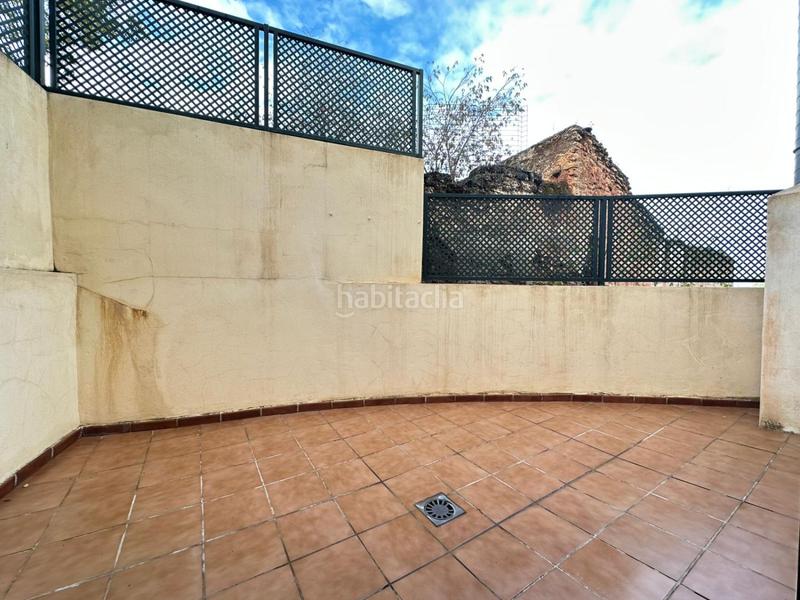 Foto 734bee04-0b42-4e5f-997e-ec6a9a29f051. Location appartement dans La Zubia Ciudad Zubia (La)