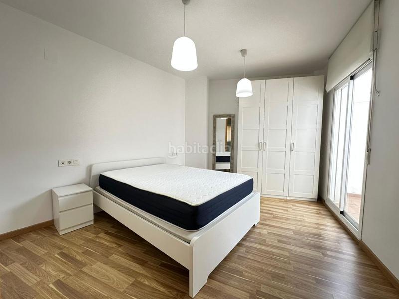 Foto d1ae2db0-1c02-475f-87b3-10f6c608796d. Location appartement dans La Zubia Ciudad Zubia (La)