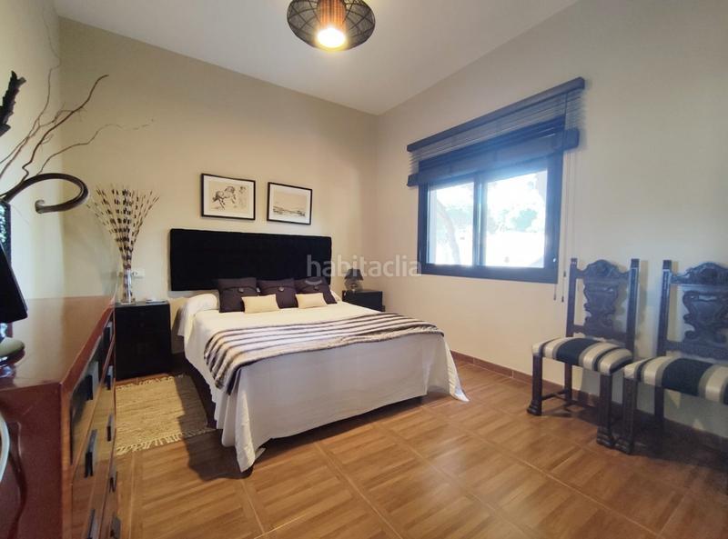 Foto 1f80662b-3152-4d8a-bbfe-b7503b6d145c. Xalet amb calefacció aparcament piscina a Los Pinos Algeciras