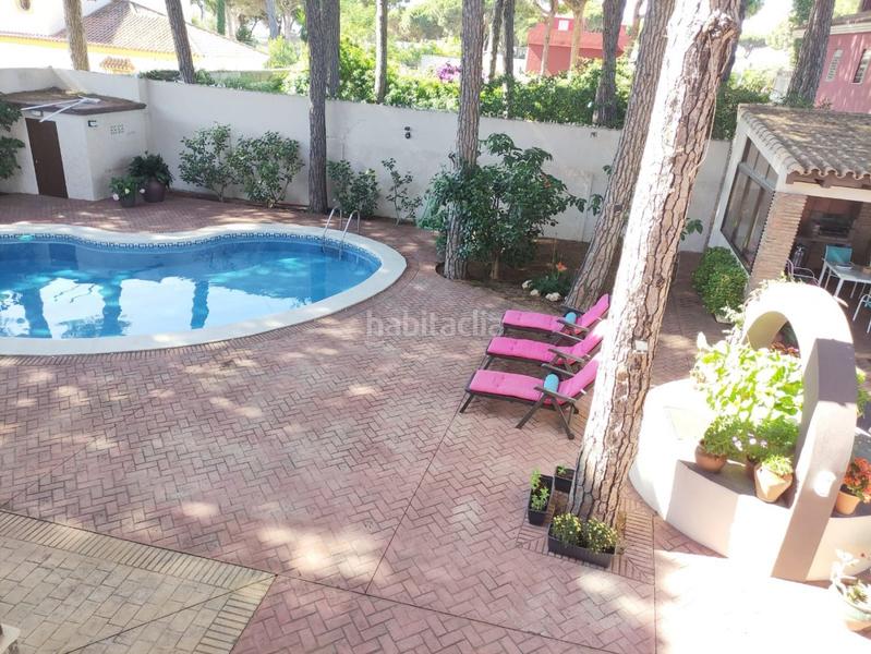 Foto 3bdf6832-9f4c-4f62-aae5-895527ff959f. Xalet amb calefacció aparcament piscina a Los Pinos Algeciras