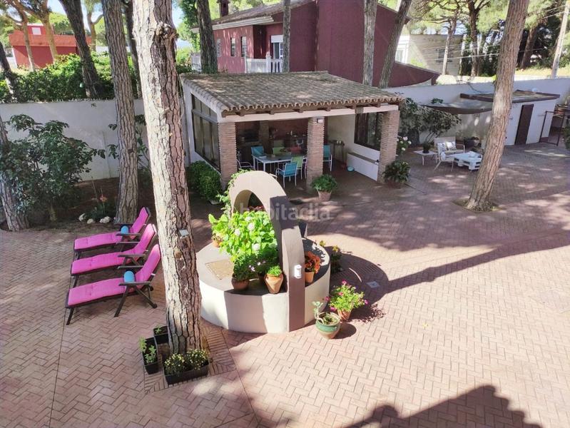 Foto 3c6d64ee-a127-4cb7-9e4f-2af41a48b156. Xalet amb calefacció aparcament piscina a Los Pinos Algeciras