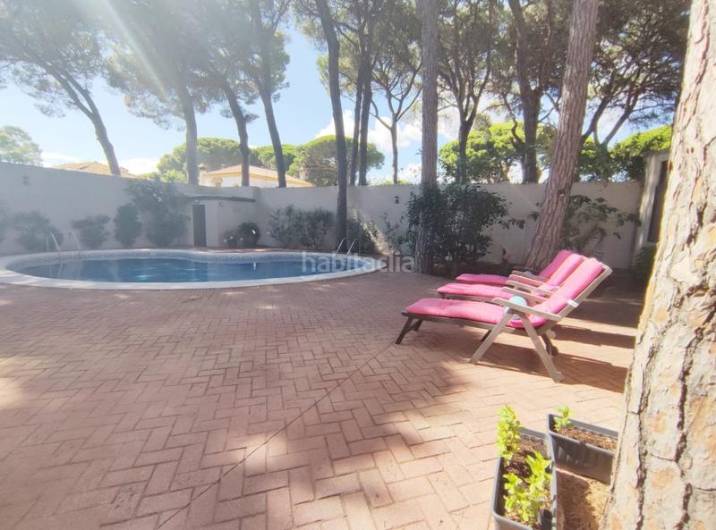 Foto 508fba76-d73d-4de9-b15e-73a5007fdc29. Xalet amb calefacció aparcament piscina a Los Pinos Algeciras