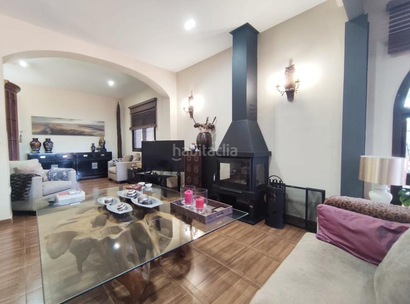 Foto 597a0d54-2a1a-49af-b0fc-f5c70b1beab2. Xalet amb calefacció aparcament piscina a Los Pinos Algeciras