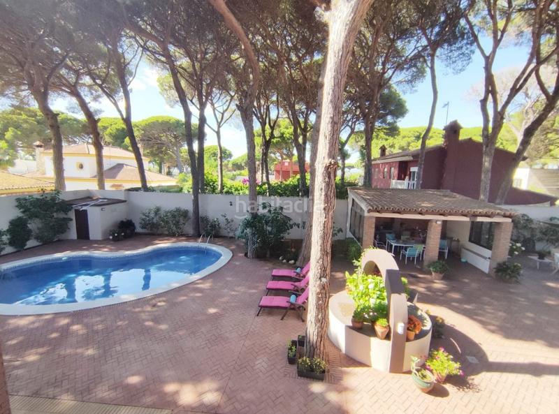 Foto 6c03a3eb-16b1-4f61-ad74-ee88063a1f14. Xalet amb calefacció aparcament piscina a Los Pinos Algeciras