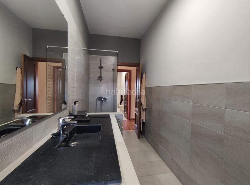 Foto 73d21856-a65e-4e43-94ac-5cca458cce0e. Xalet amb calefacció aparcament piscina a Los Pinos Algeciras