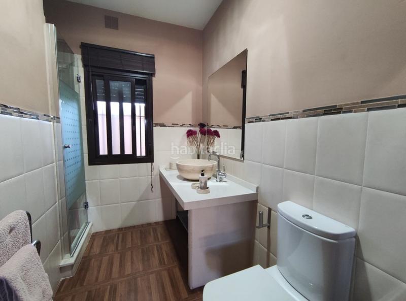 Foto 8bf40a9a-f197-4d83-af14-6508f2db110c. Xalet amb calefacció aparcament piscina a Los Pinos Algeciras