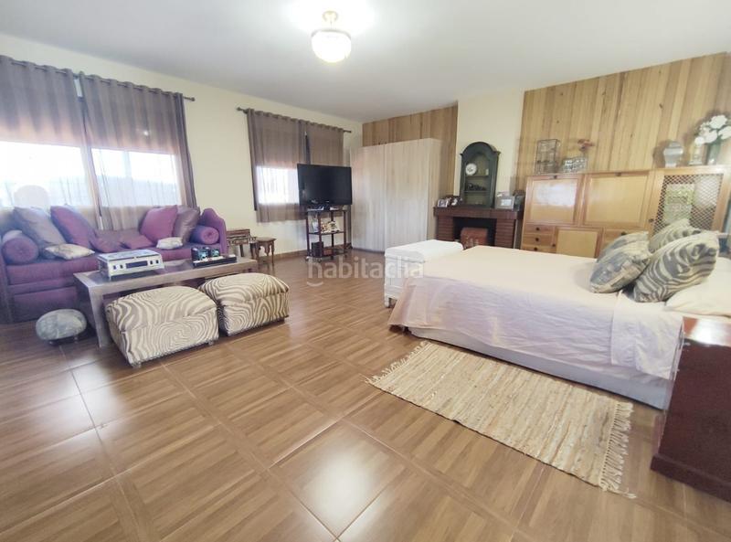 Foto a78d1bea-0466-42fc-ae56-7e54c2baf818. Xalet amb calefacció aparcament piscina a Los Pinos Algeciras