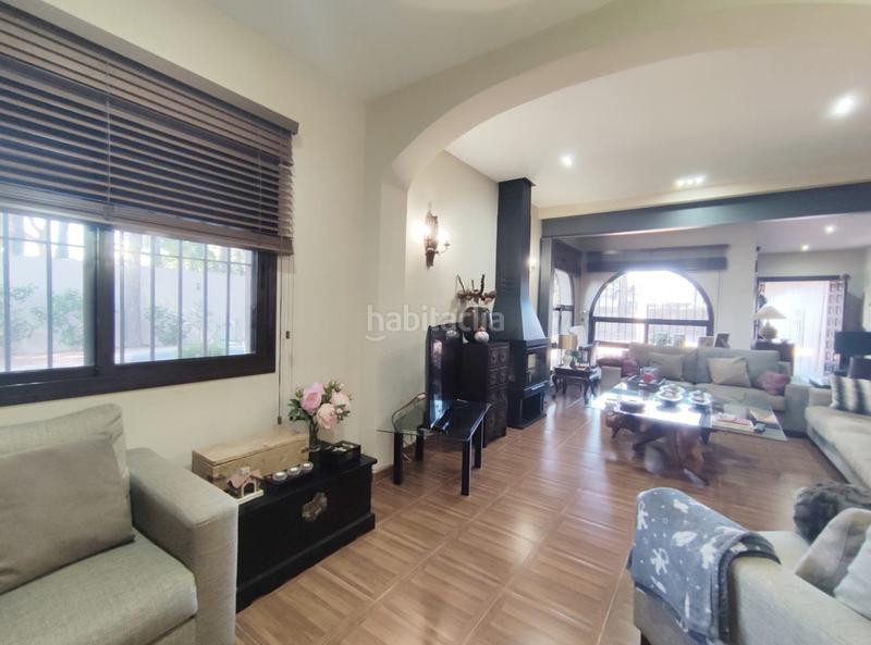 Foto c654dc11-6fcb-4ead-bc0e-9ab02433ab80. Xalet amb calefacció aparcament piscina a Los Pinos Algeciras