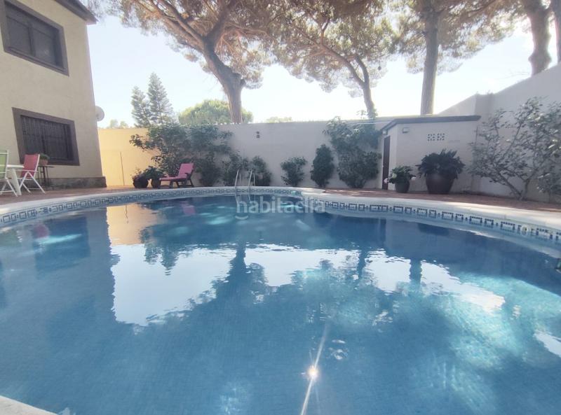 Foto ce3f9053-294d-445d-8ad8-b6550c87a69d. Xalet amb calefacció aparcament piscina a Los Pinos Algeciras