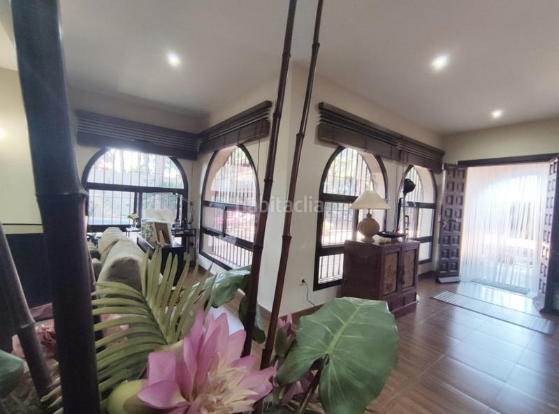 Foto dcdcacf7-5e07-4327-acaf-336f082d8cc4. Xalet amb calefacció aparcament piscina a Los Pinos Algeciras