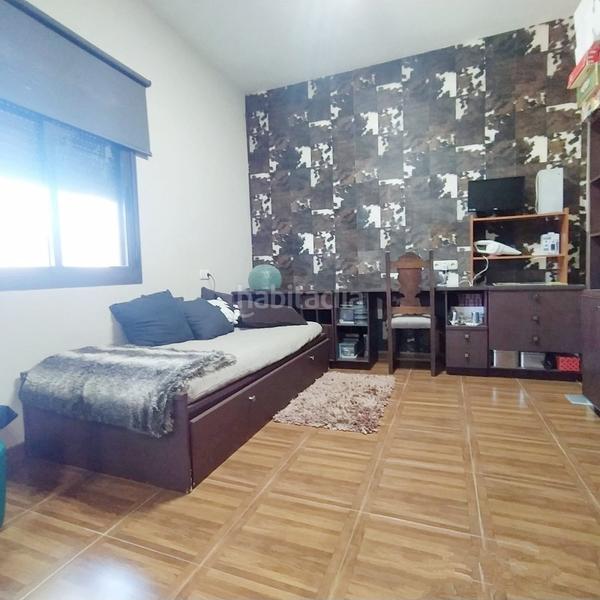 Foto f6f6e9be-6d4a-49f4-98f1-af7175fb07e7. Xalet amb calefacció aparcament piscina a Los Pinos Algeciras