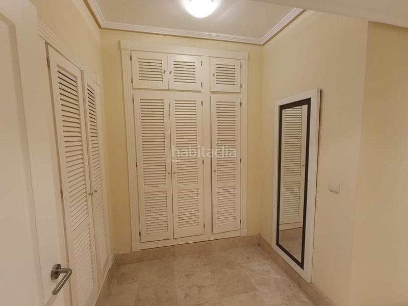 Foto 45bee2ab-3640-4548-8772-dc98fb2c00ce. Piccolo appartamento con riscaldamento parcheggio piscina in Sotogrande
