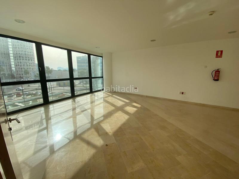 Foto 25c4e766-1d19-44fe-a80d-7a928ea6c04d. Rent office space with heating parking in Barrios (Los)