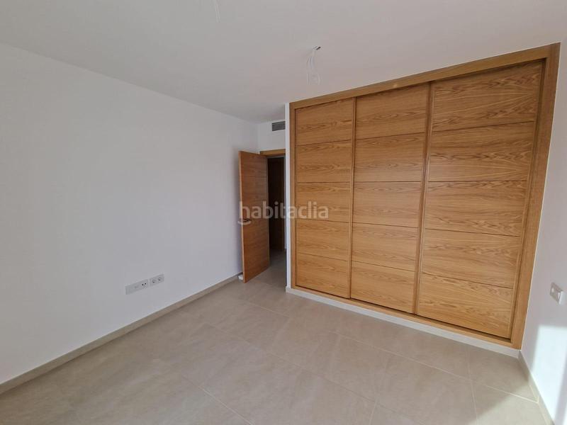 Foto e3a4fe45-0eea-4ff8-b343-cdd8ee896641. Chalet increíble villa moderna de lujo a escasos metros del mar!! en Manilva