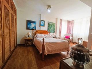 Dúplex a Centro-San Felipe-Huerta Fava. Espectacular semiático duplex de 220m2 contruidos y terrazas con