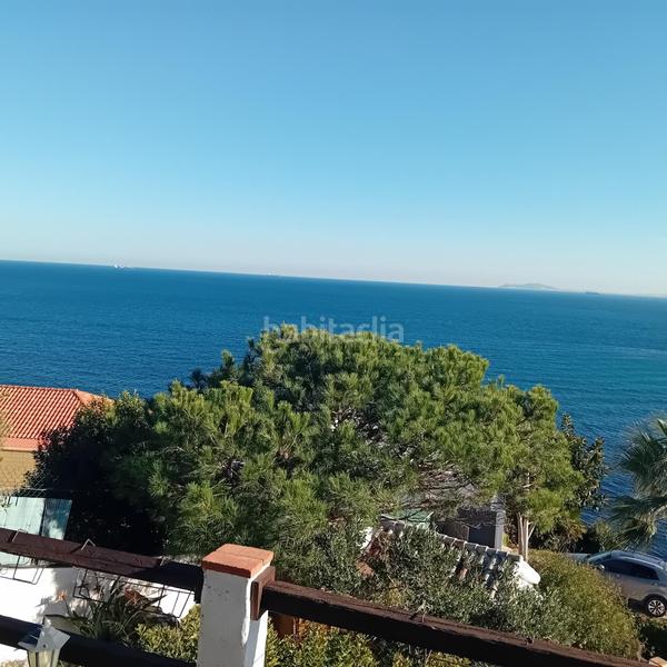 Foto 2439a10c-d57a-46e0-810c-d5707c0f5850. Chalet mit pool in San García Algeciras