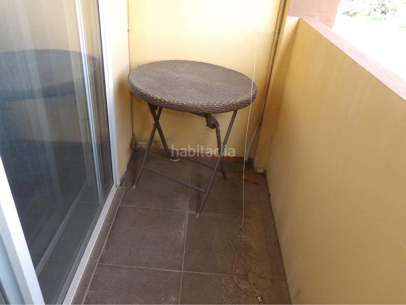 Foto 6297c7f6-e328-4a23-a57e-9b85b82ae169. Casa adosada pareado en san garcia junto a colegio montecalpe en Algeciras