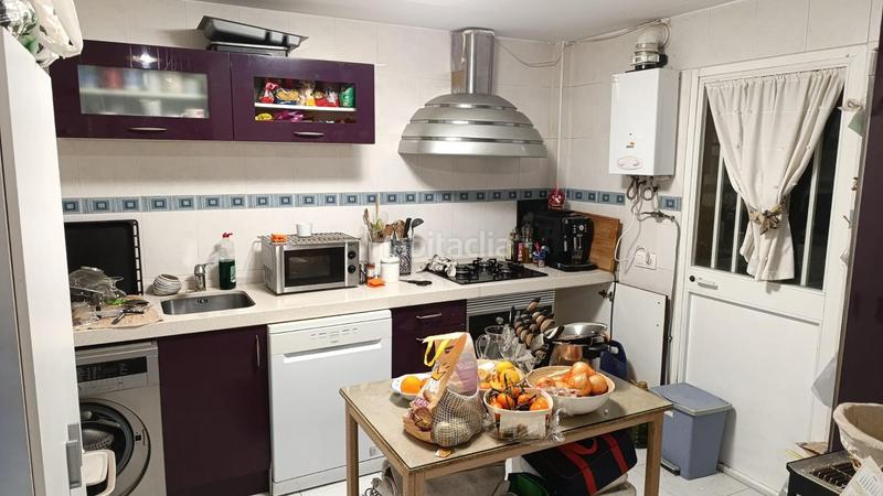 Foto 84ed4852-cb8f-4c7b-a85a-cc70f44afb79. Casa adosada pareado en san garcia junto a colegio montecalpe en Algeciras