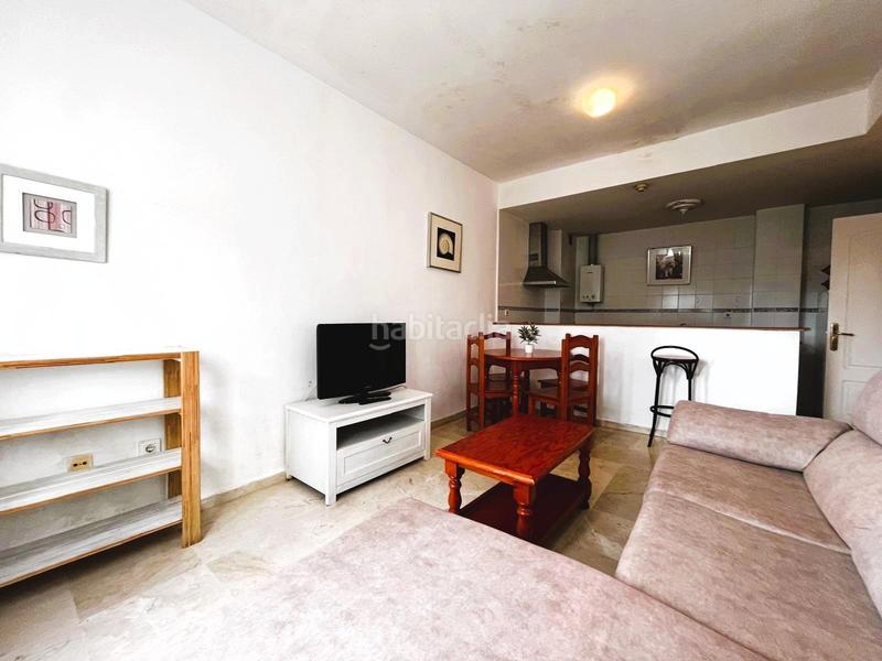 Foto 3452c60a-78cc-4996-ac58-db611e25693f. Apartament amb piscina a Torreguadiaro-San Diego Sotogrande