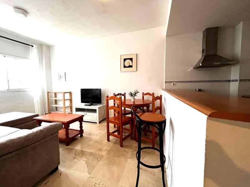 Foto 4eb20be6-6208-439f-bef3-366994901e01. Apartament amb piscina a Torreguadiaro-San Diego Sotogrande