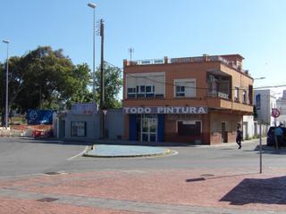 Édifice à San García. Finca en venta ideal para inversores