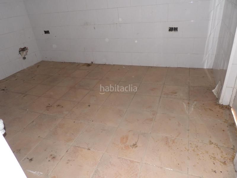 Foto 41fe5561-999b-4ff4-bcad-2cb580b3b0b7. Edificio finca en venta ideal para inversores en San García Algeciras