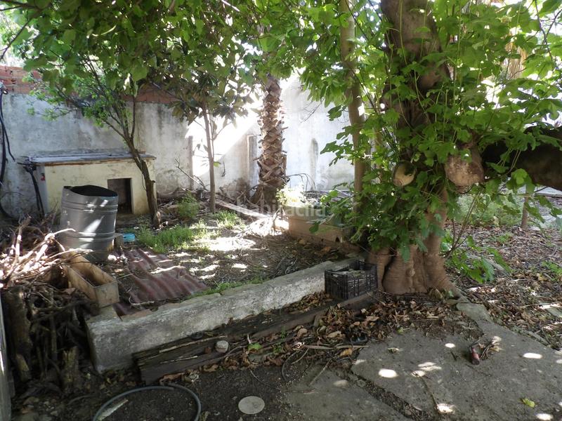 Foto b1d85a67-2741-4420-b747-4f1869af5f8b. Edificio finca en venta ideal para inversores en San García Algeciras