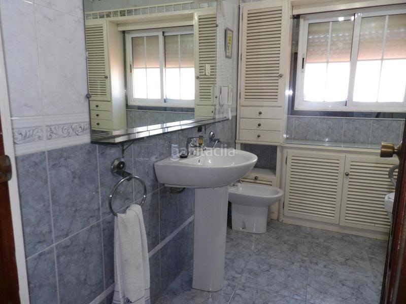 Foto b884d845-650a-4b47-b1a5-b87a4dbad67f. Edificio finca en venta ideal para inversores en San García Algeciras