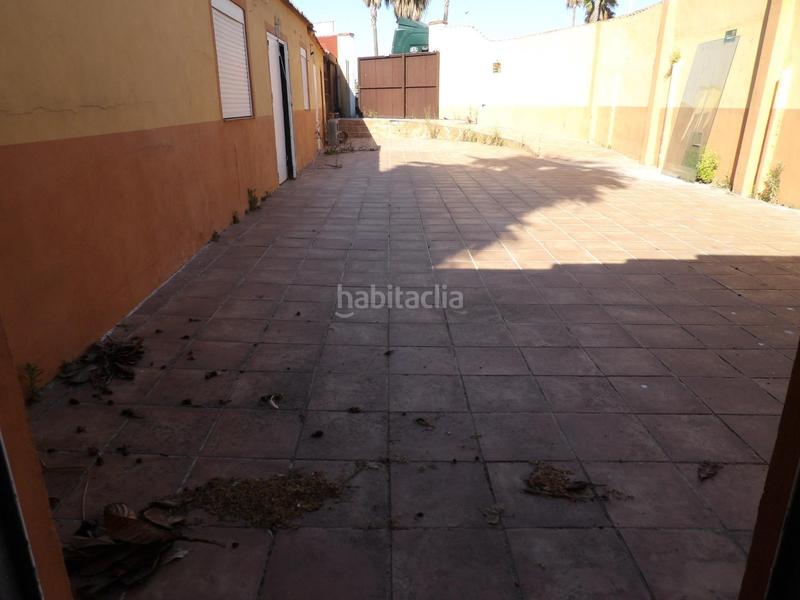 Foto d2779d71-0793-4a9a-91c2-e35ca9c0cad6. Edificio finca en venta ideal para inversores en San García Algeciras