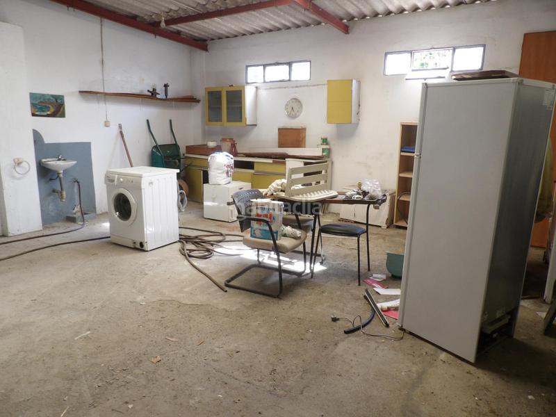 Foto e4465375-d419-415c-8865-6c02c01eddd8. Edificio finca en venta ideal para inversores en San García Algeciras