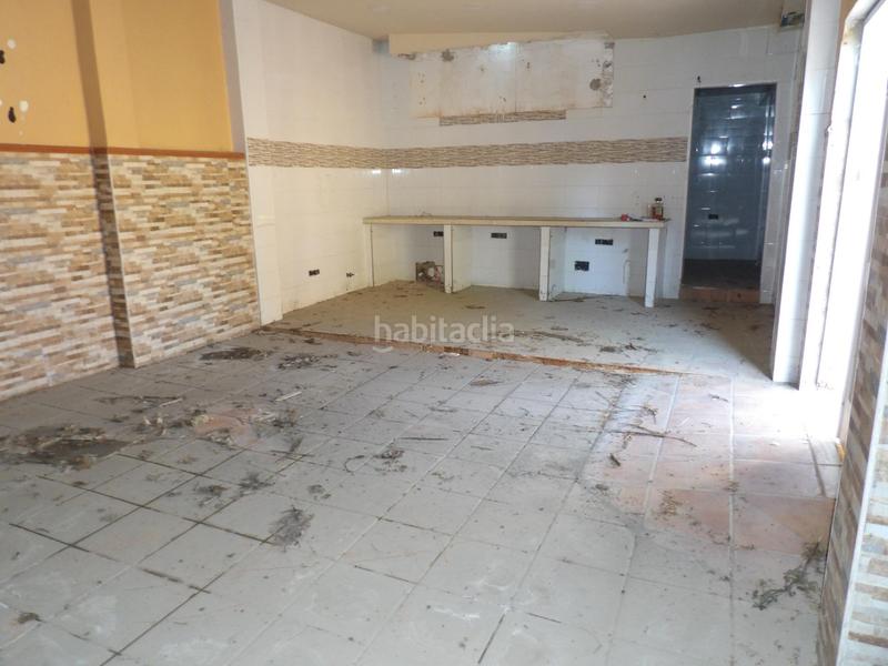 Foto e64f418a-ea48-4fb6-b6ff-d68c9a221470. Edificio finca en venta ideal para inversores en San García Algeciras