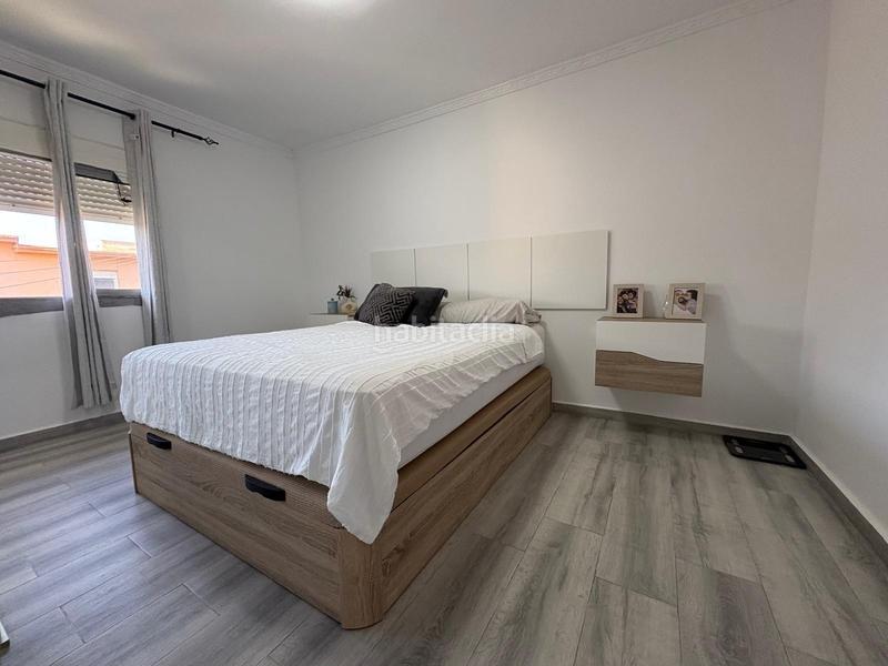 Foto 3c205bf7-a7db-47ff-9b28-388402849f87. Piso  de 3 dormitorios reformado para entrar a vivir en Algeciras