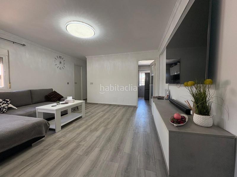 Foto 7df62150-4ed2-47d3-81bb-9ba40d4519d7. Piso  de 3 dormitorios reformado para entrar a vivir en Algeciras