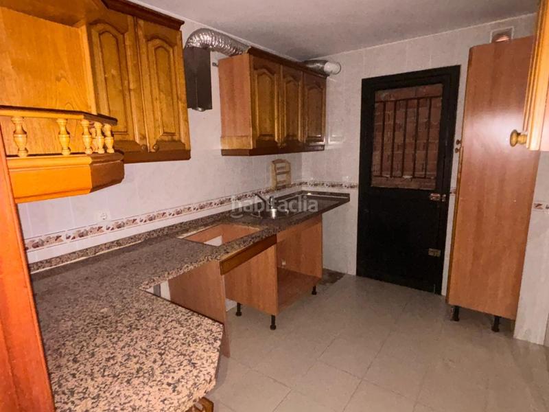 Foto 14c4e91f-0a49-44b4-88bd-4aca04a88461. Planta baja adosado en urbanizacion los alamos iii en Barrios (Los)