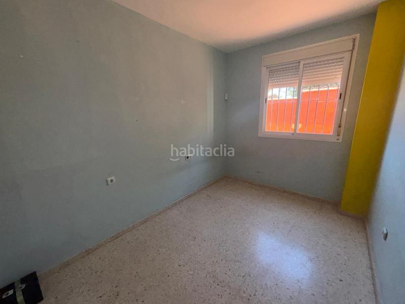 Foto 41711e66-f516-4e70-971d-d2ace8ee6214. Planta baja adosado en urbanizacion los alamos iii en Barrios (Los)