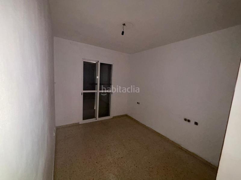 Foto 5aac96f7-fdc1-4718-bb15-05eca400168c. Planta baja adosado en urbanizacion los alamos iii en Barrios (Los)
