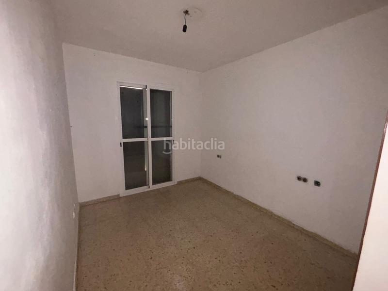 Foto 8b0a62df-7aad-4aa4-bab9-4a810998b4a4. Planta baja adosado en urbanizacion los alamos iii en Barrios (Los)