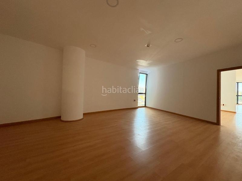 Foto 2cc201c1-6f39-4d25-91ff-6f4346233e2b. Lloguer oficina a Barrios (Los)