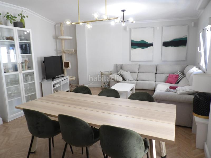 Foto 1d8bb40d-c632-45c2-8f3a-031a0309a816. Etagenwohnung mit heizung in Casco Antiguo Algeciras