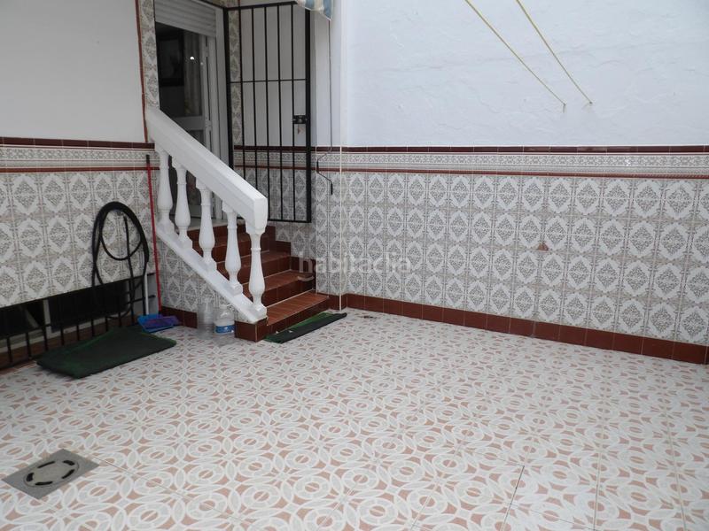 Foto 4f5a4a00-34e1-4389-9d18-f09a8455b1b4. Casa a schiera con parcheggio in La Reconquista - El Rosario Algeciras