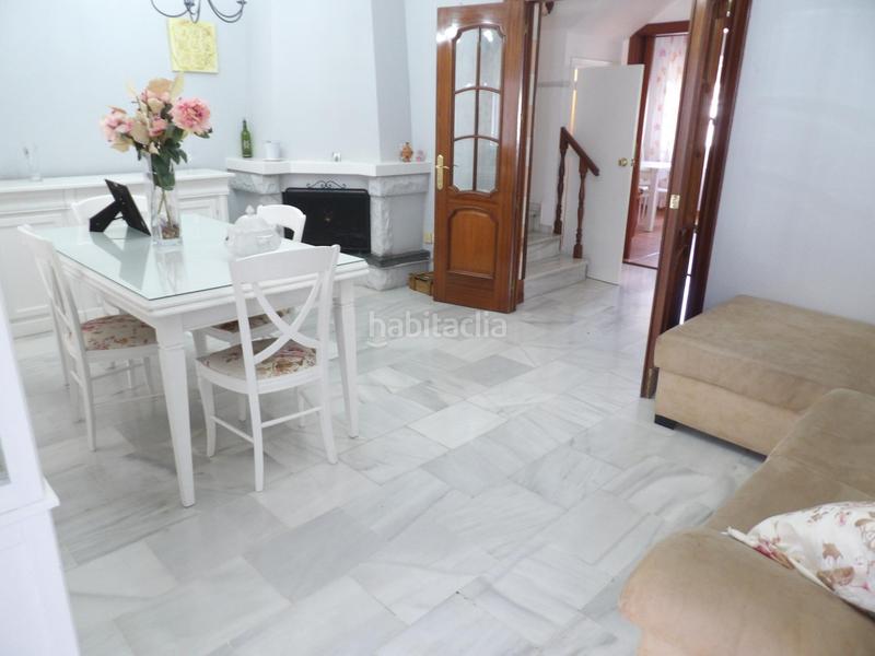 Foto a5551ad3-f970-4a32-b483-187ec2b9a858. Casa a schiera con parcheggio in La Reconquista - El Rosario Algeciras