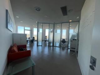 Alquiler Oficina en Barrios (Los). Oficina en torres de hercules