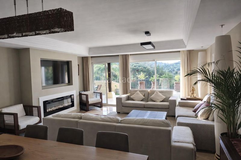 Foto 20880714-f1c4-4d6f-b1f0-f01eb796fdb8. Pis amb aparcament piscina a San Roque pueblo San Roque