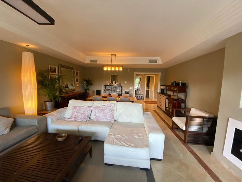 Foto ab357310-d2fe-4411-9e9e-81456e158df9. Pis amb aparcament piscina a San Roque pueblo San Roque