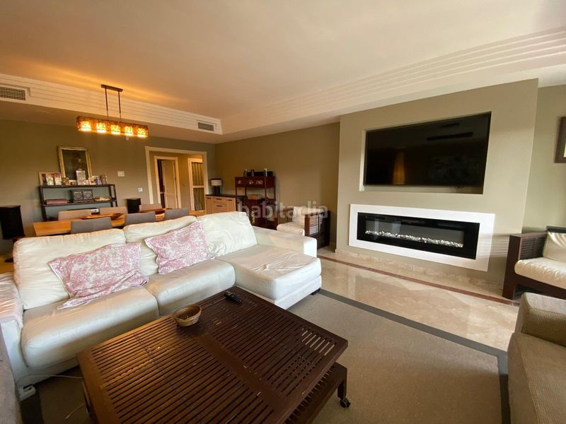 Foto cecd5b91-9e83-49db-89db-4f0148622425. Pis amb aparcament piscina a San Roque pueblo San Roque