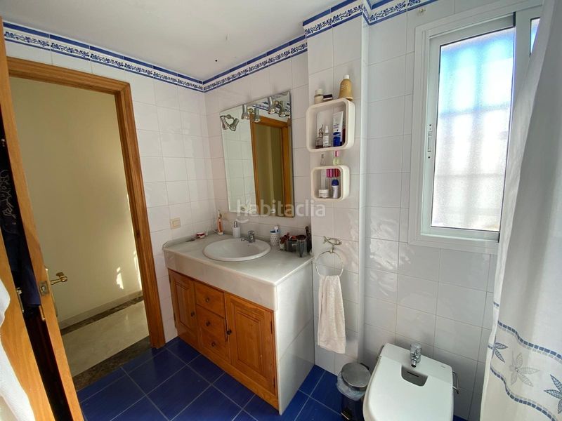Foto d01cfdb2-a500-4e69-a6cc-bf692c746235. Casa adossada amb calefacció a Barrios (Los)