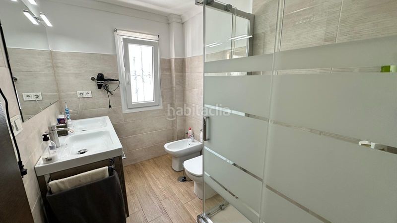 Foto bf473d6a-3606-45f5-b409-182b835e6bd2. Reihenhaus mit parking pool in San Pedro-Gabriel Miró-María Guerrero Línea de la Concepción (La)