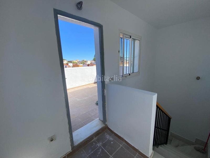 Foto c1a2a6f6-ea65-4cb6-bf9f-ea34952c8d8c. Casa a Mondejar-Junquillos Línea de la Concepción (La)